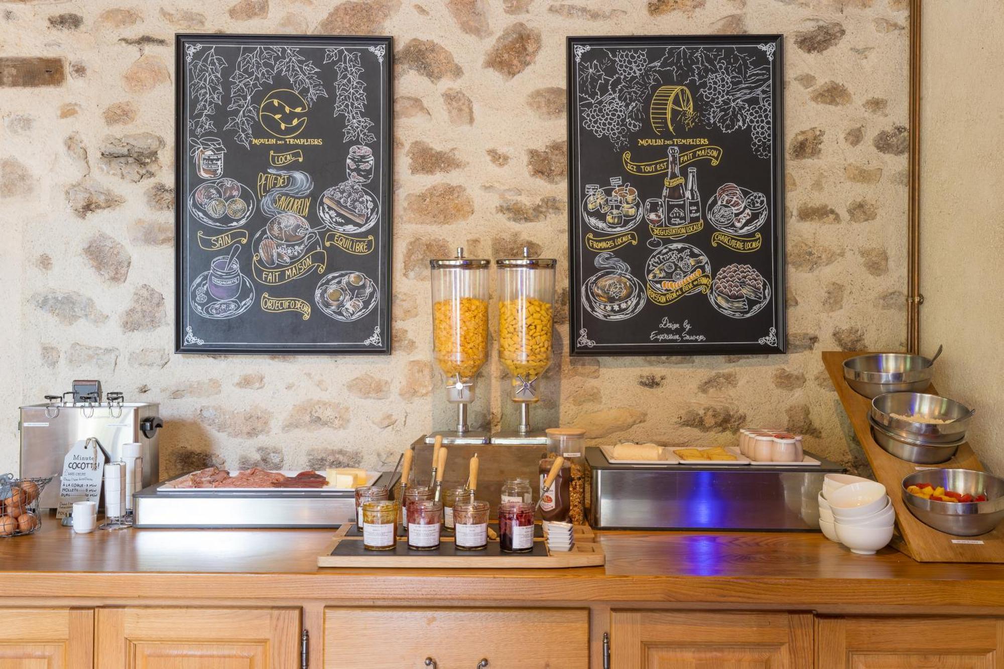 Moulin Des Templiers Hotel & Spa 彭陶伯特 外观 照片