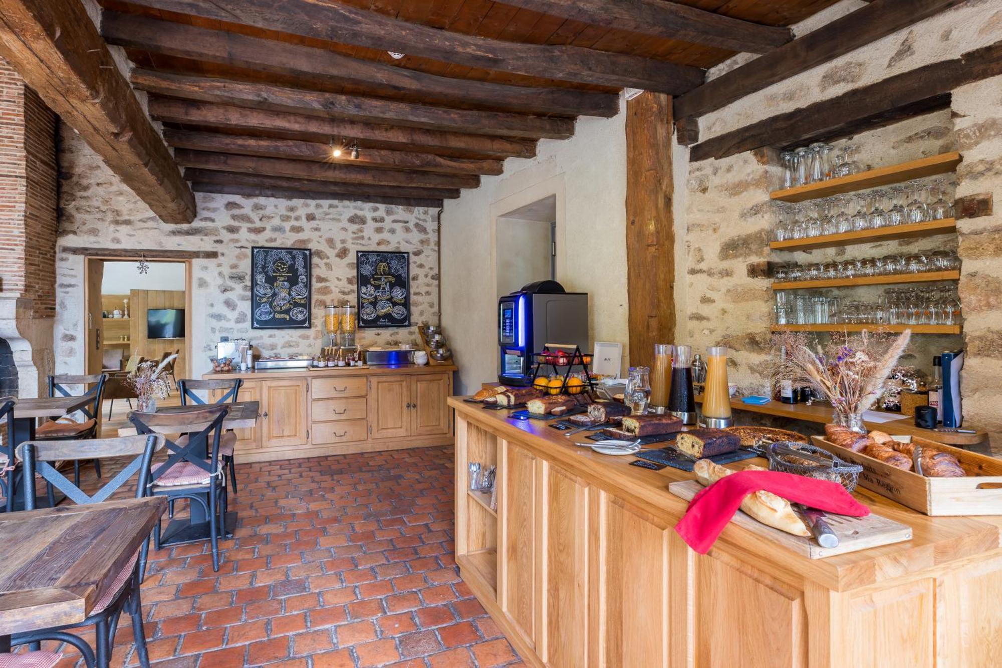 Moulin Des Templiers Hotel & Spa 彭陶伯特 外观 照片