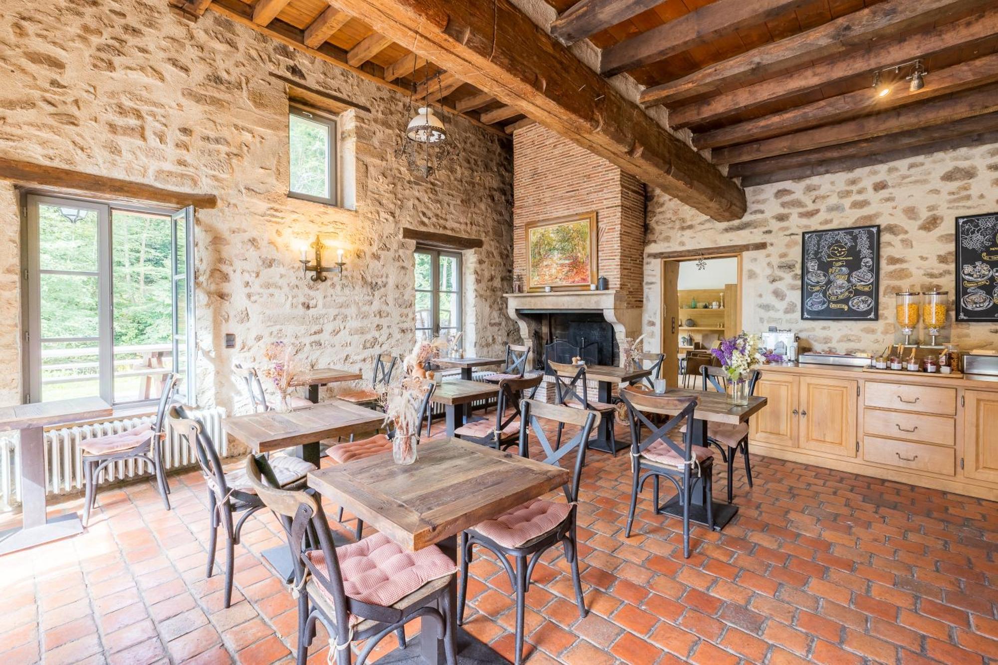 Moulin Des Templiers Hotel & Spa 彭陶伯特 外观 照片