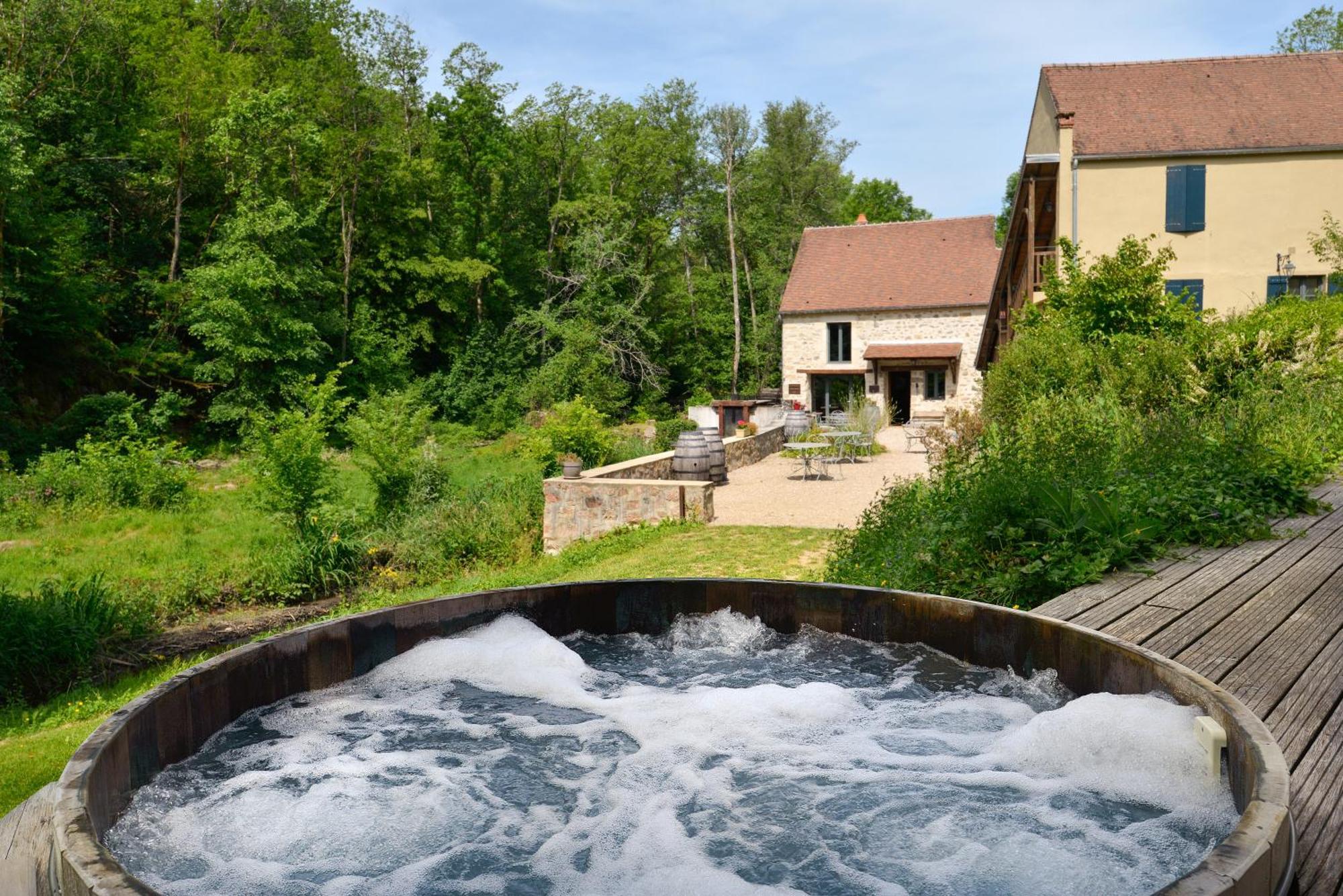 Moulin Des Templiers Hotel & Spa 彭陶伯特 外观 照片
