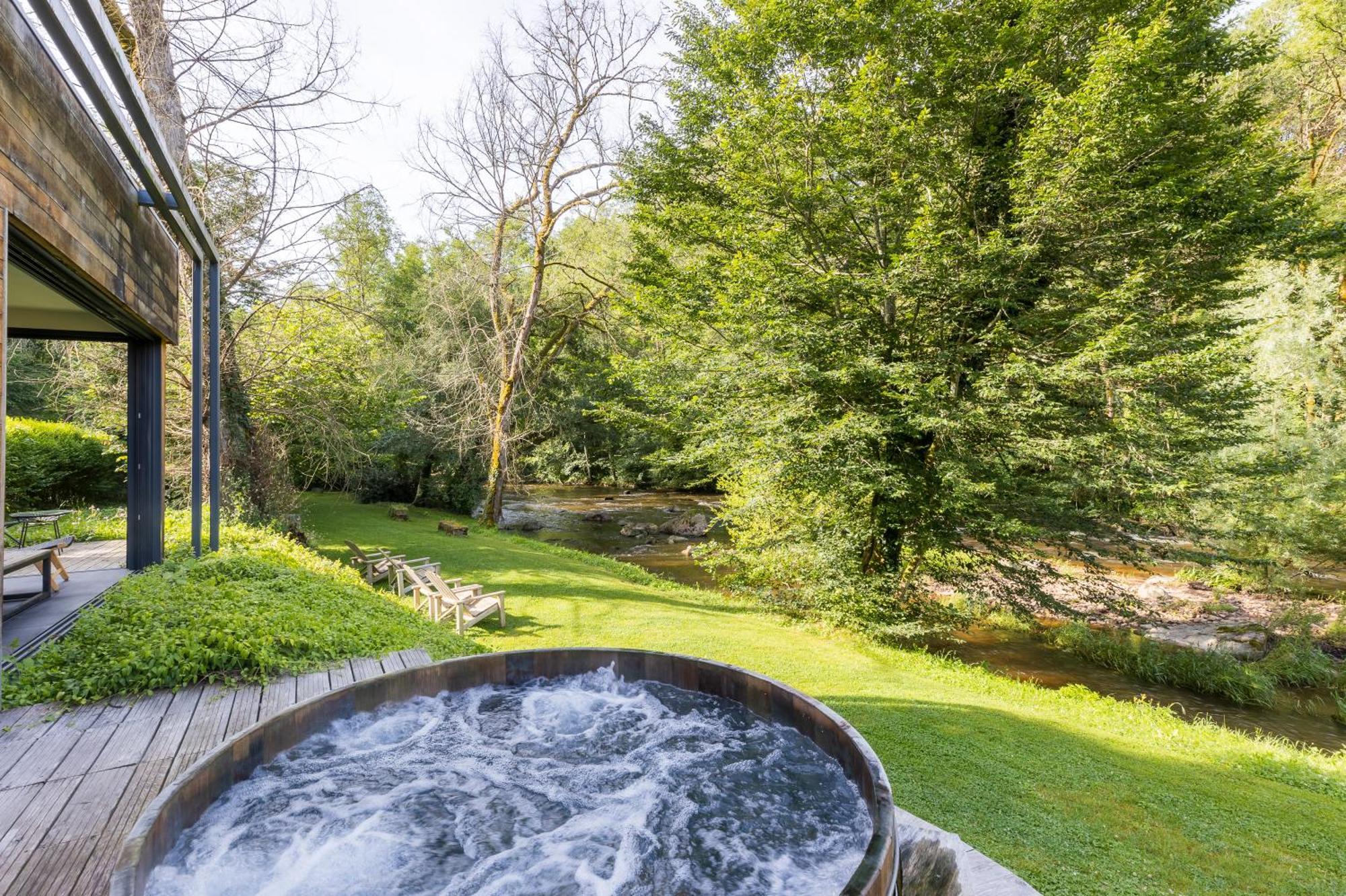 Moulin Des Templiers Hotel & Spa 彭陶伯特 外观 照片